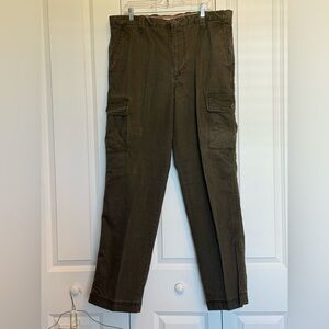 Dockers Olive green flat front Cargo Pants